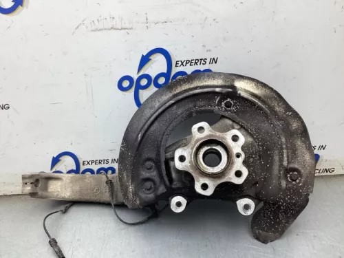 Fusee rechts-voor-8435027