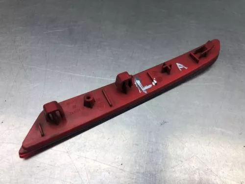 Bumper reflector links-achter-8181831 (20654844)
