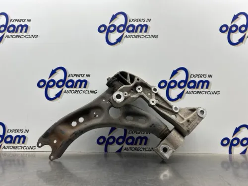 Draagarm onder links-voor-8343432