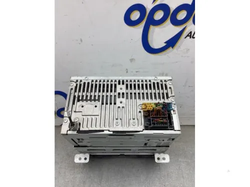 Radio CD Speler-8198451