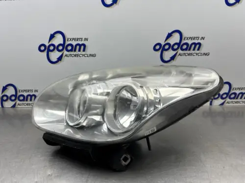 Koplamp links-8388936