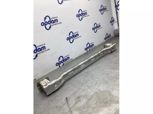 Bumperframe achter-8138357 (21383168)