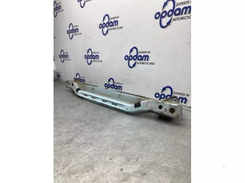 Bumperframe achter-8126112 (20215285)