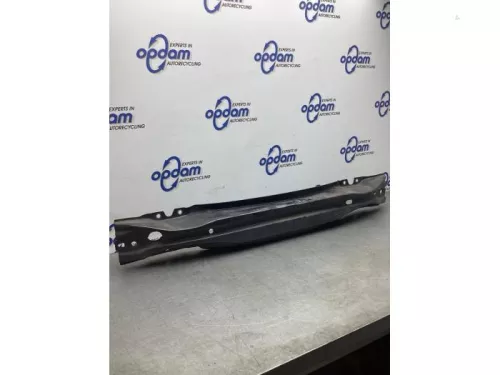 Bumperframe achter-7442417 (21105724)