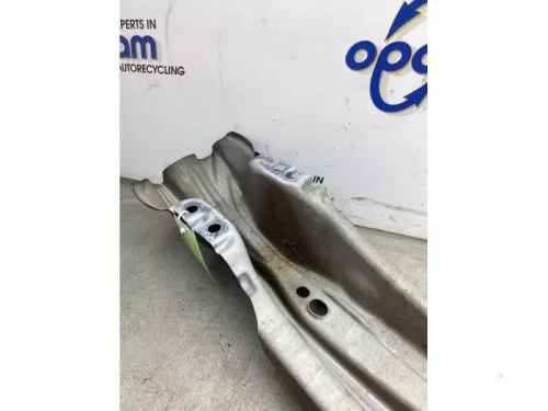 Bumperframe achter-8277076 (22078854)
