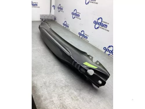 Bumperframe achter-8107425 (21200346)