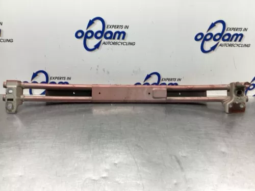 Bumperframe voor-8092712 (19745758)