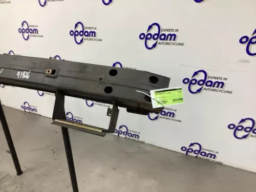 Bumperframe voor-8236956 (21320495)