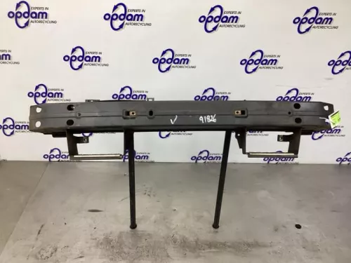 Bumperframe voor-8236956