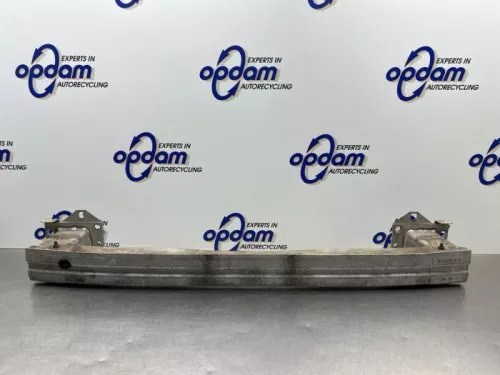 Bumperframe voor-8153044 (21581372)