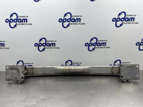 Bumperframe voor-8153044 (21581372)