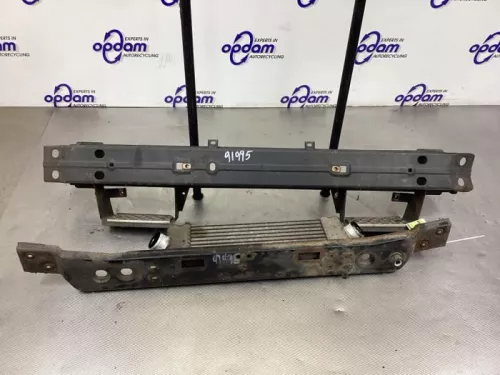 Bumperframe voor-8247306 (21515195)