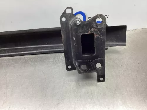 Bumperframe voor-7848516 (17333693)