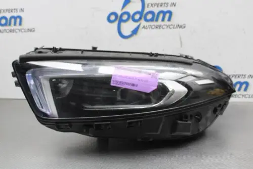 Koplamp links-8426320