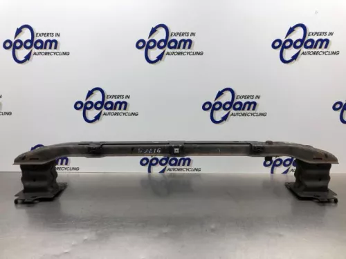 Bumperframe voor-8233557 (21302960)
