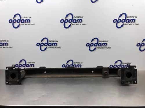 Bumperframe voor-8233557 (21302960)