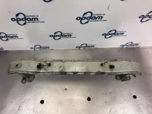Bumperframe voor-7858962 (19009796)