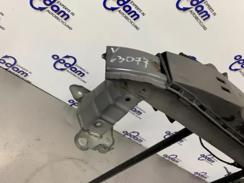 Bumperframe voor-7577108 (22604448)