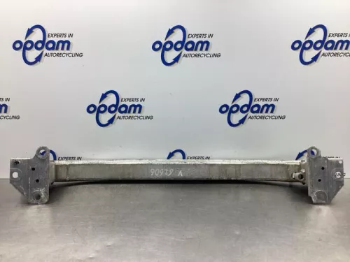 Bumperframe voor-7319763 (17623371)