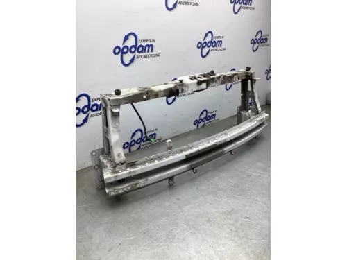 Bumperframe voor-8259530 (22178425)