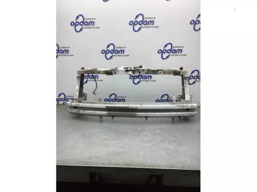 Bumperframe voor-8259530 (22178425)