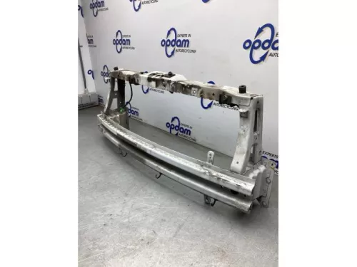 Bumperframe voor-8259530 (22178425)