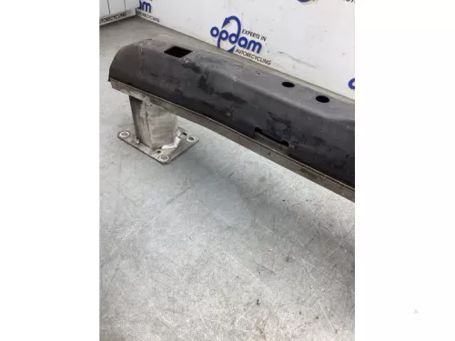 Bumperframe voor-8284327 (22056876)