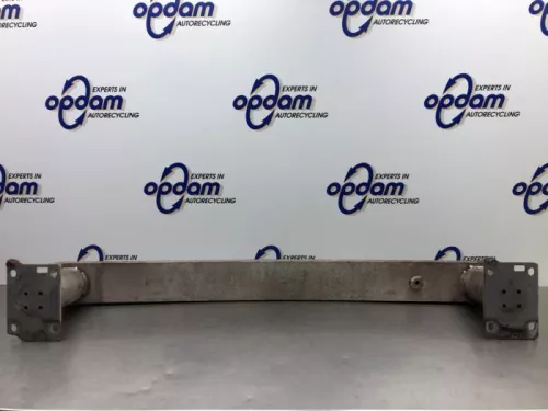 Bumperframe voor-8200752 (20894794)