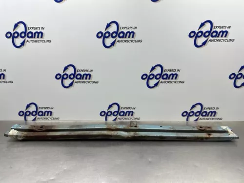 Bumperframe voor-8320762 (22644722)