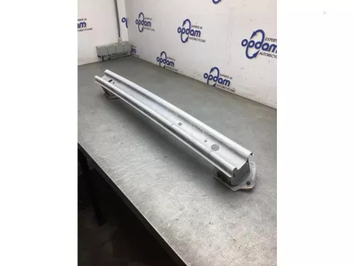 Bumperframe voor-8291803 (22392325)