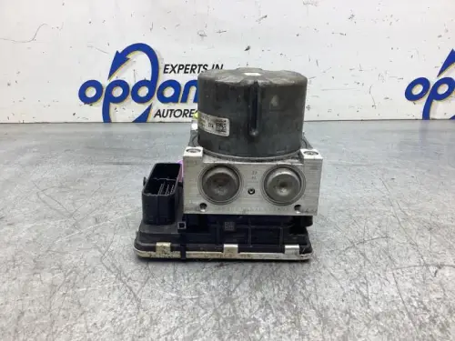 ABS Pomp-8441830