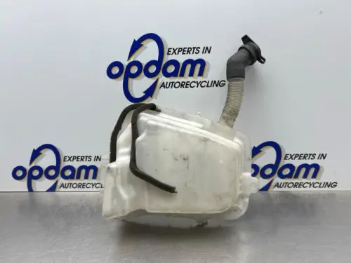 Ruitensproeiertank achter-7901738