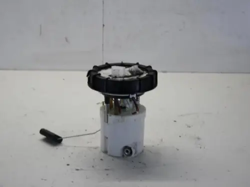 Benzinepomp-7608858