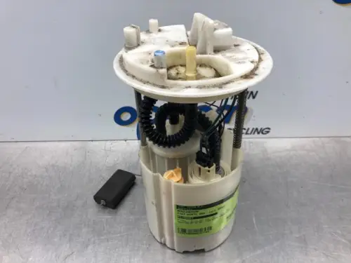 Benzinepomp-7891843
