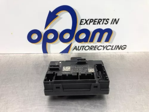 Centrale Deurvergrendelings Module-8186158 (20700422)