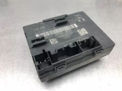 Centrale Deurvergrendelings Module-8203016 (21217704)