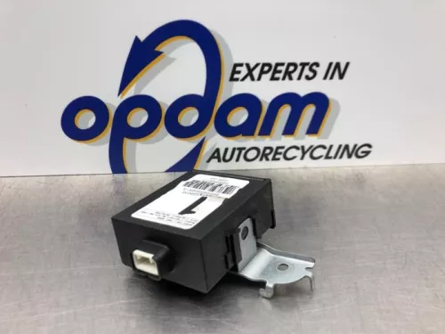 Centrale Deurvergrendelings Module-8115139