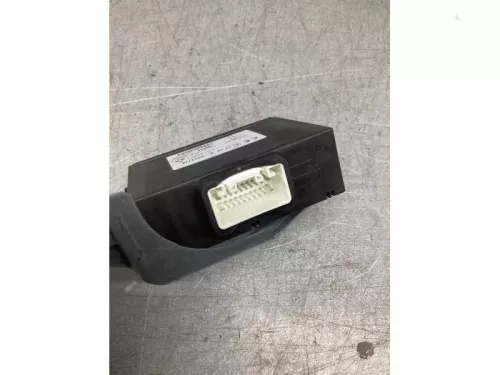 Centrale Deurvergrendelings Module-7716950 (16991056)
