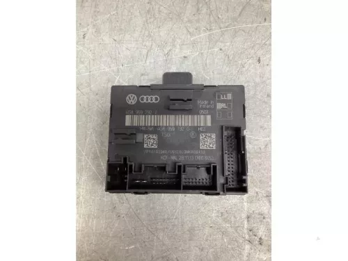 Centrale Deurvergrendelings Module-8154837 (21570580)