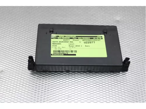 Centrale Deurvergrendelings Module-7713917 (14056145)