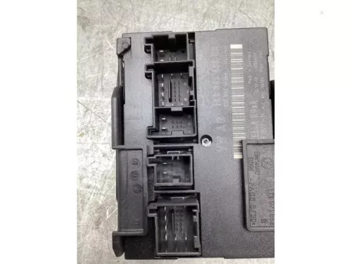 Centrale Deurvergrendelings Module-8158646 (21786404)