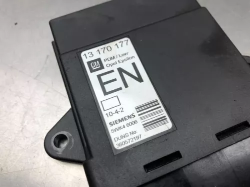 Centrale Deurvergrendelings Module-8268924 (21800736)