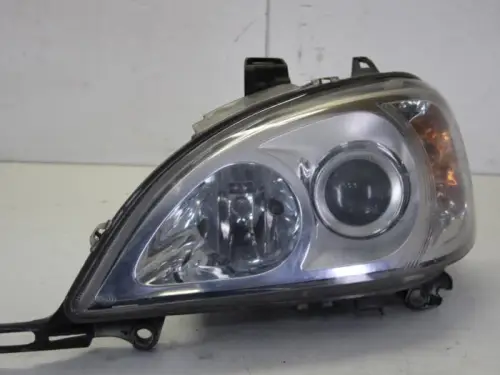 Koplamp links-7883427
