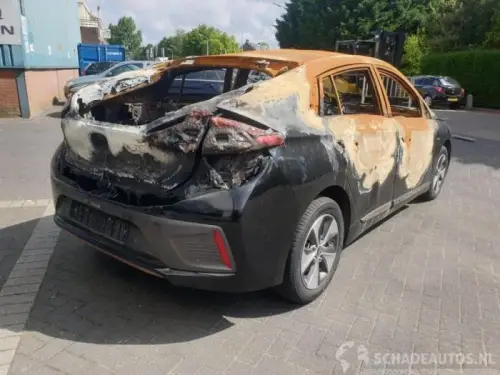 Achteras voorwielaandrijving-7715780
