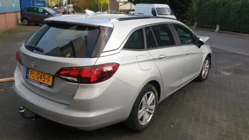 Achteras voorwielaandrijving-4961567