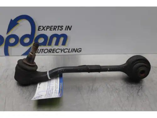 Draagarm onder rechts-voor-7718002
