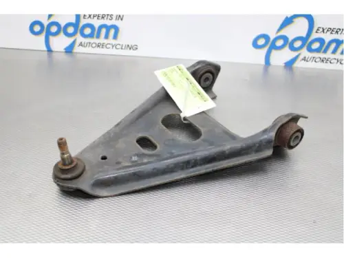 Draagarm onder rechts-voor-7855002
