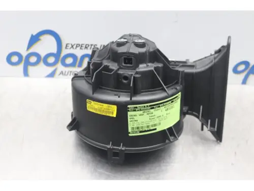 Kachel Ventilatiemotor-7877540