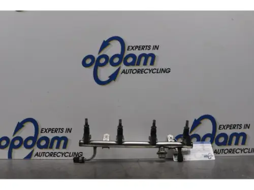 Injector (benzine injectie)-7619863