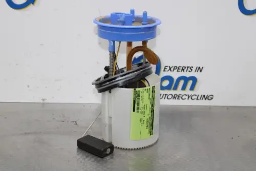 Benzinepomp-7876908